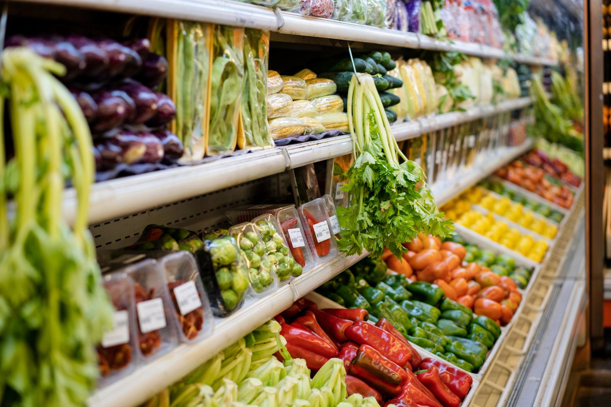 fresh produce grocery store offers